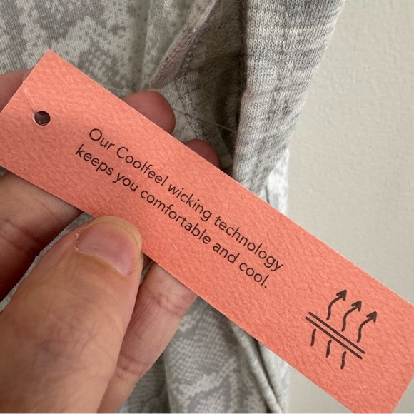 Uncover NWT Animal Print Caftan Coverup - Picture 2 of 6